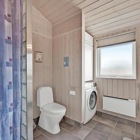 3 Bedroom In Juelsminde Feriehus